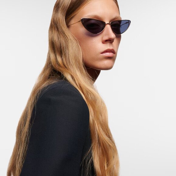 NEW $490 DIOR MissDior B1U H4B0 Cat Eye Sunglasses Thin Frame Black Blue Lens - Picture 2 of 10
